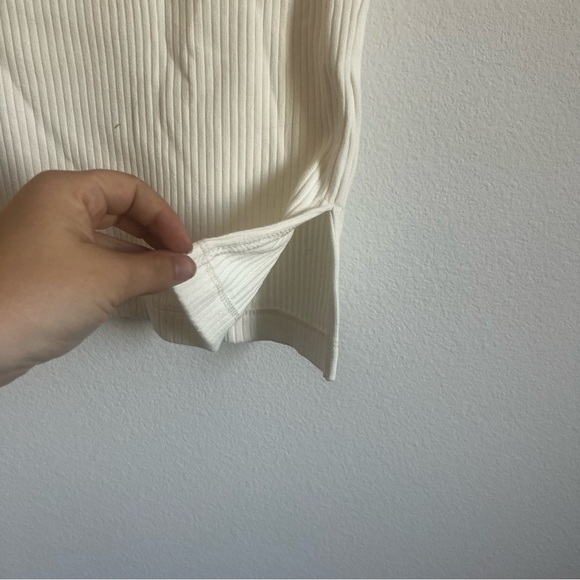 Madewell Side-Slit Mockneck Tank in Lighthouse Size: S, NWT - Picture 7 of 12